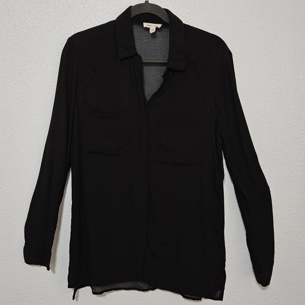 Urban Outfitters Silence & Noise semi sheer top size medium